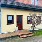Zum Kaeutzchen 120qm 8 Personen 4 Schlafzimmer דירה Nossentiner Huette