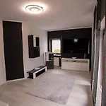 Zum Kaeutzchen 120qm 8 Personen 4 Schlafzimmer * Nossentiner Huette