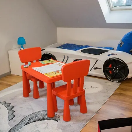 Zum Kaeutzchen 120qm 8 Personen 4 Schlafzimmer Apartment *