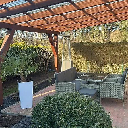 Zum Kaeutzchen 120qm 8 Personen 4 Schlafzimmer Nossentiner Huette