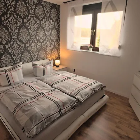 Apartmán Zum Kaeutzchen 120qm 8 Personen 4 Schlafzimmer Nossentiner Huette