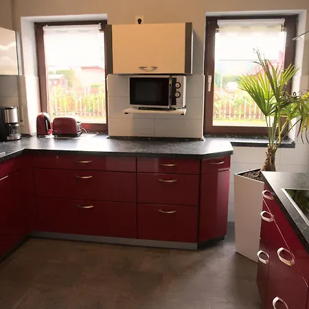 Zum Kaeutzchen 120qm 8 Personen 4 Schlafzimmer Daire Nossentiner Huette