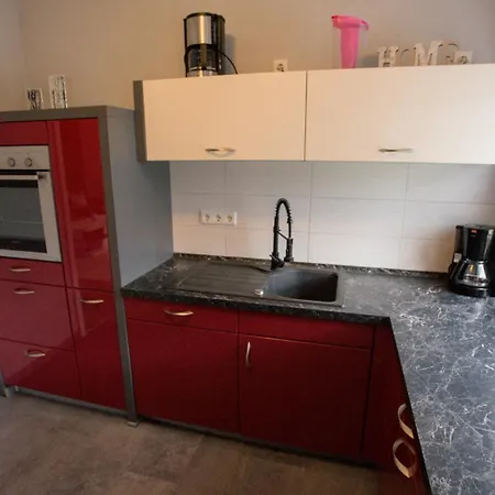 Zum Kaeutzchen 120qm 8 Personen 4 Schlafzimmer Nossentiner Huette