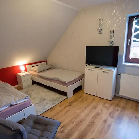 Zum Kaeutzchen 120qm 8 Personen 4 Schlafzimmer *