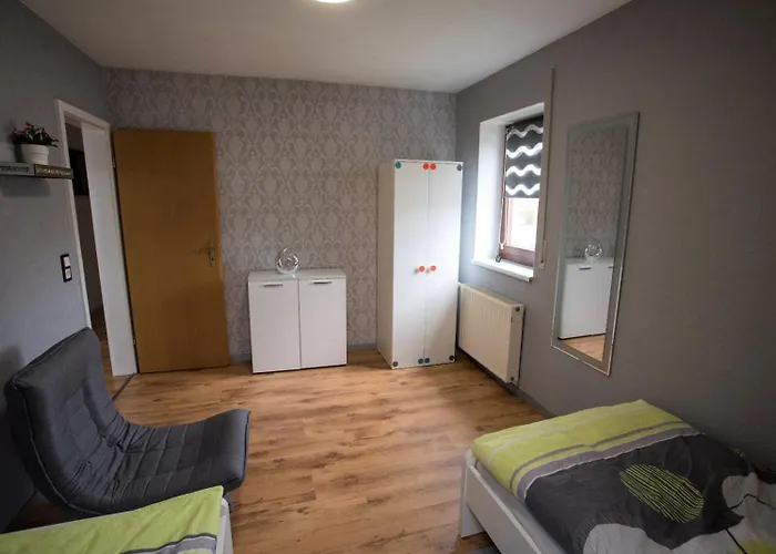 Zum Kaeutzchen 120qm 8 Personen 4 Schlafzimmer * Nossentiner Huette
