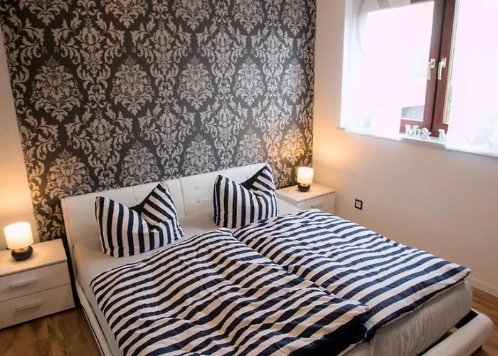 Zum Kaeutzchen 120qm 8 Personen 4 Schlafzimmer Nossentiner Huette